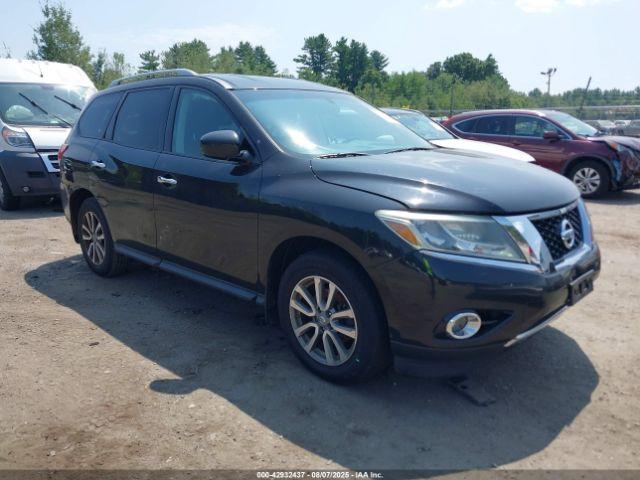  Salvage Nissan Pathfinder
