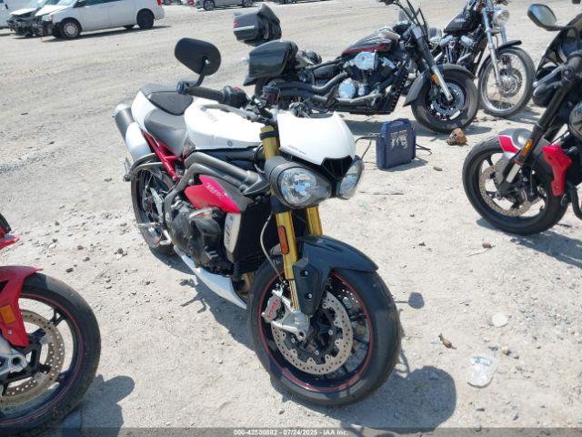  Salvage Triumph Motorcycle Speed Triple