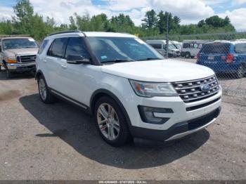  Salvage Ford Explorer