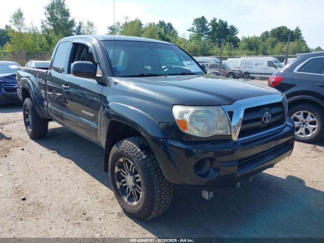  Salvage Toyota Tacoma