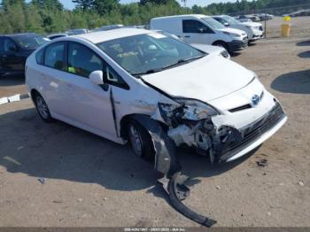  Salvage Toyota Prius