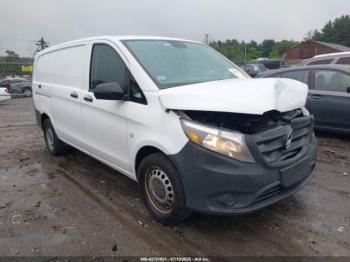  Salvage Mercedes-Benz Metris