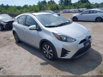  Salvage Toyota Prius c