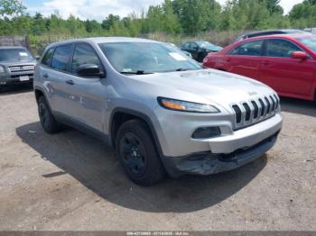  Salvage Jeep Cherokee
