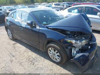  Salvage Mazda Mazda3