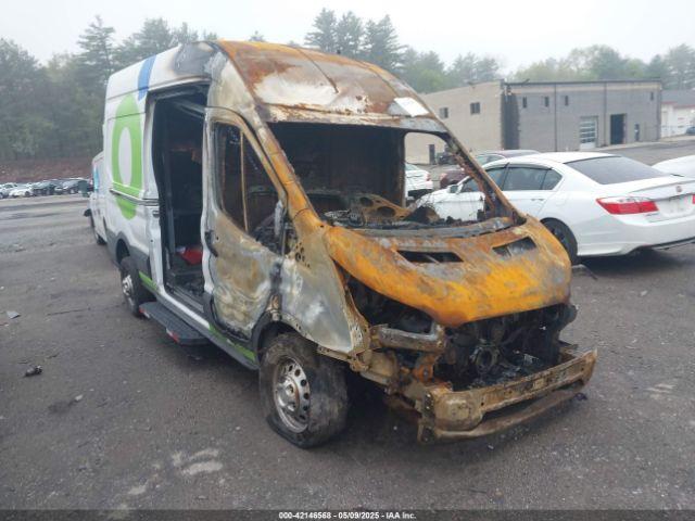  Salvage Ford Transit