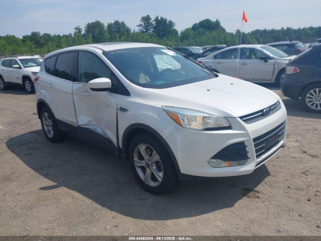  Salvage Ford Escape