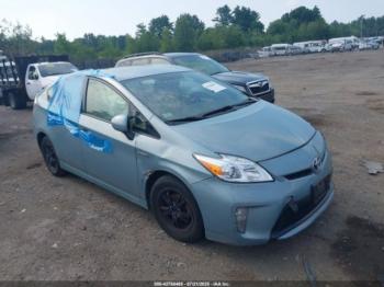  Salvage Toyota Prius