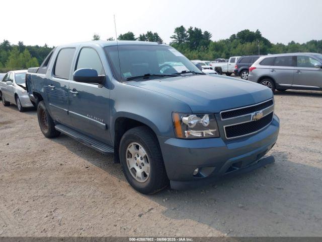  Salvage Chevrolet Avalanche 1500