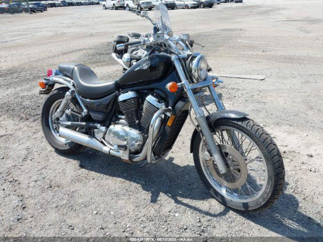  Salvage Suzuki Vs800