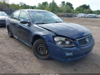  Salvage Nissan Altima