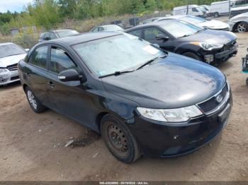  Salvage Kia Forte