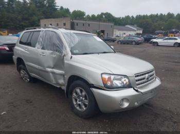 Salvage Toyota Highlander