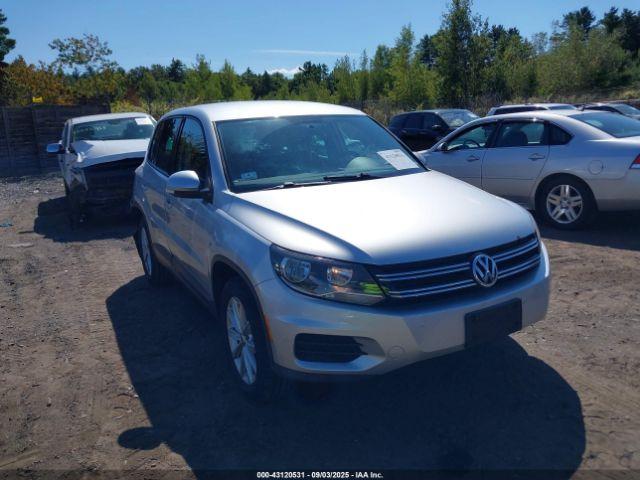  Salvage Volkswagen Tiguan
