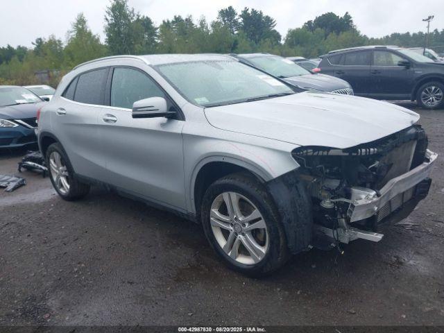  Salvage Mercedes-Benz GLA