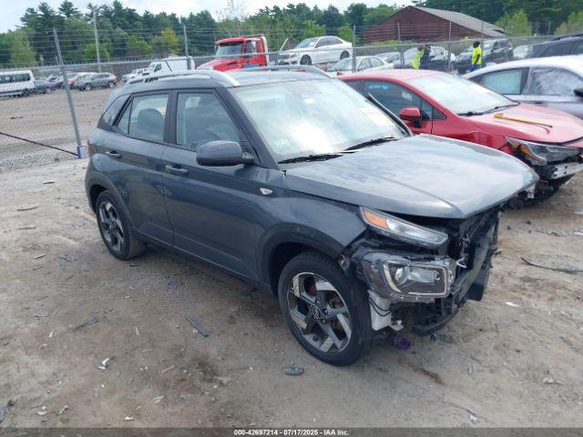  Salvage Hyundai VENUE