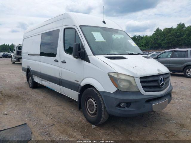  Salvage Mercedes-Benz Sprinter 2500