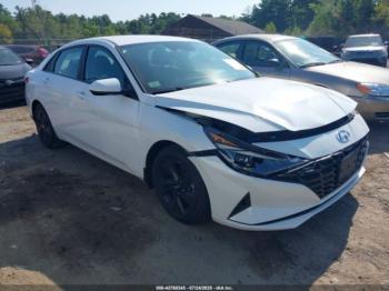  Salvage Hyundai ELANTRA