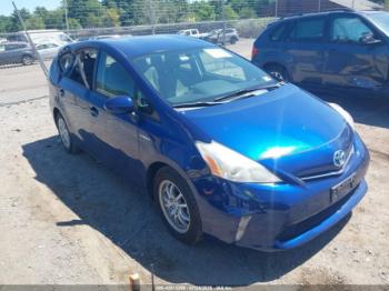  Salvage Toyota Prius v