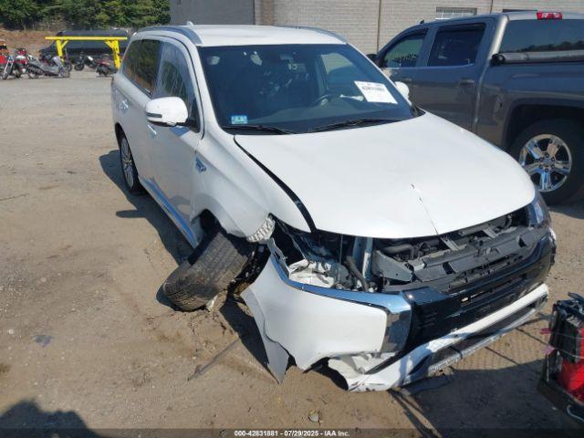  Salvage Mitsubishi Outlander