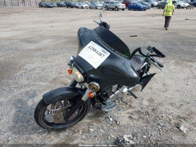  Salvage Harley-Davidson Flhx