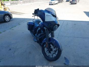  Salvage Harley-Davidson Flhxs