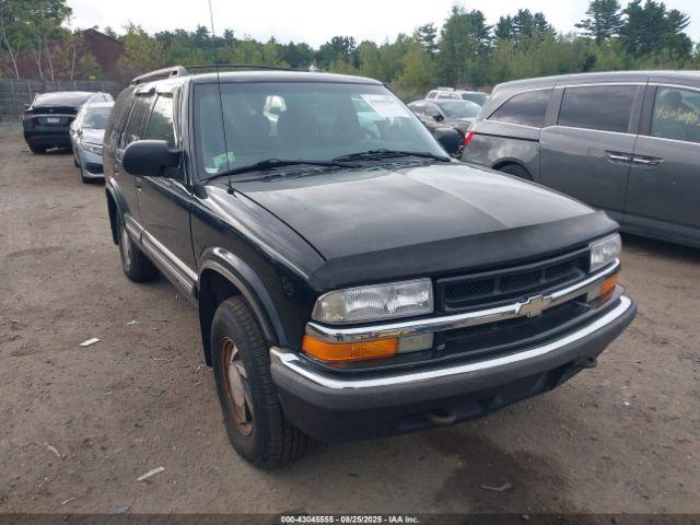  Salvage Chevrolet Blazer