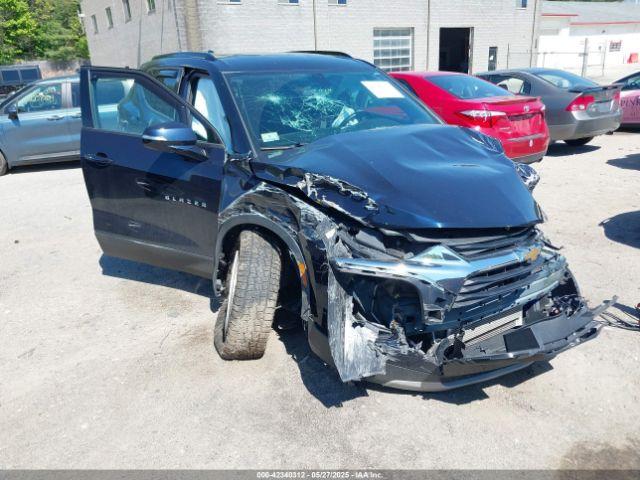  Salvage Chevrolet Blazer