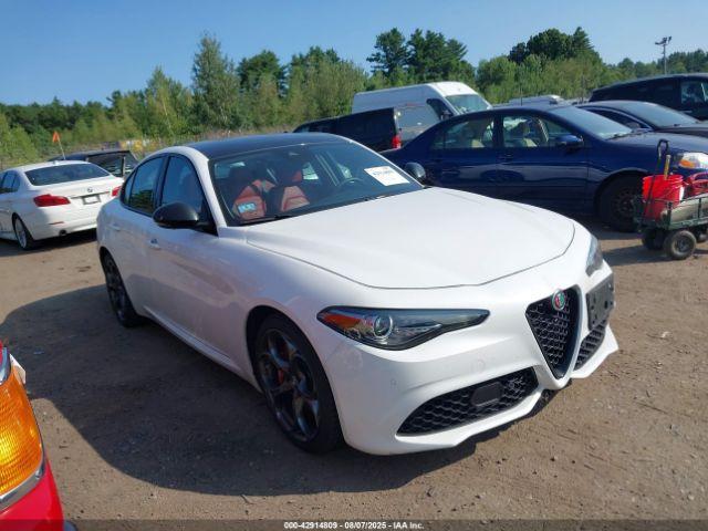  Salvage Alfa Romeo Giulia