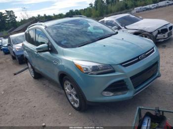  Salvage Ford Escape