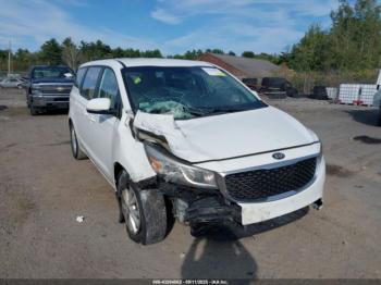  Salvage Kia Sedona