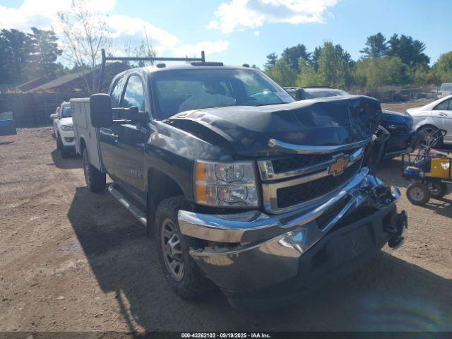  Salvage Chevrolet Silverado 3500