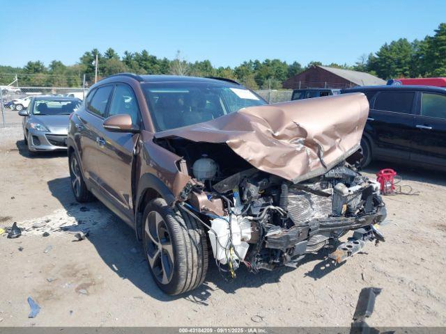  Salvage Hyundai TUCSON
