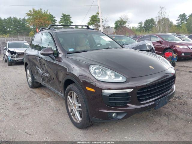  Salvage Porsche Cayenne
