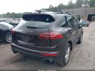 Porsche Cayenne Image 2