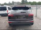 Porsche Cayenne Image 16