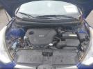 Hyundai VELOSTER Image 2