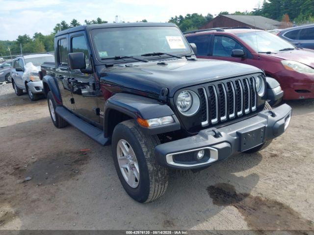  Salvage Jeep Gladiator