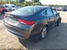 Chrysler 200 Limited Image 2