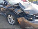 Chrysler 200 Limited Image 15