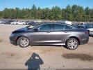 Chrysler 200 Limited Image 8
