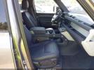 Land Rover Defender 110 S Image 12