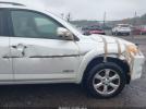 Toyota RAV4 Limited V6 Image 14