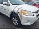 Toyota RAV4 Limited V6 Image 17