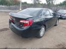 Toyota Camry Le Image 10