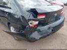 Toyota Camry Le Image 2