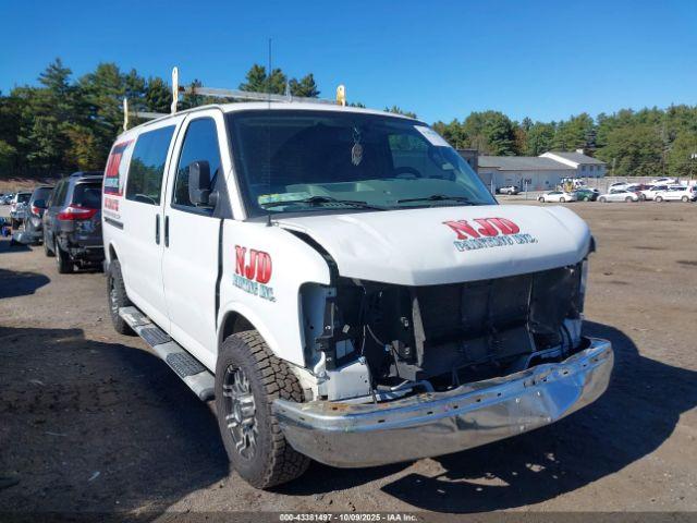  Salvage GMC Savana
