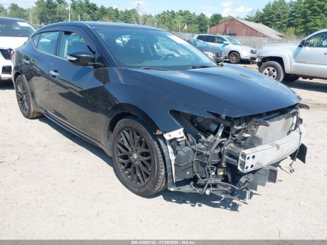  Salvage Nissan Maxima