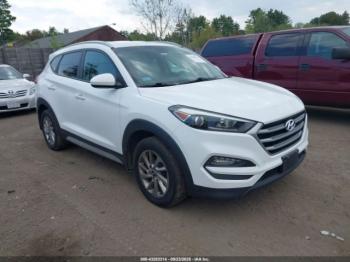  Salvage Hyundai TUCSON