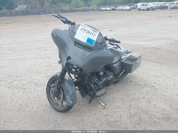  Salvage Harley-Davidson Flhxst